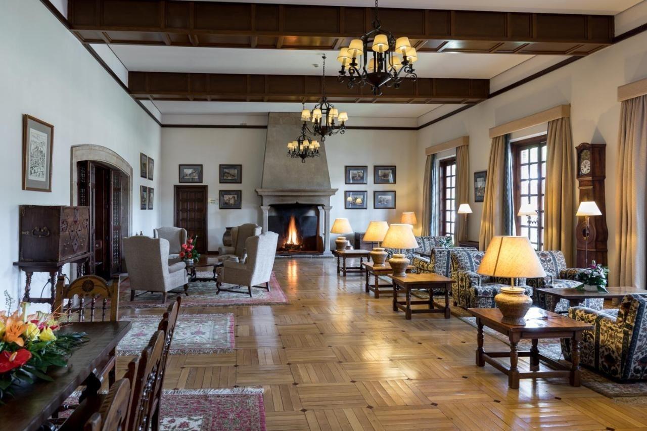 Parador De Tordesillas Exterior foto