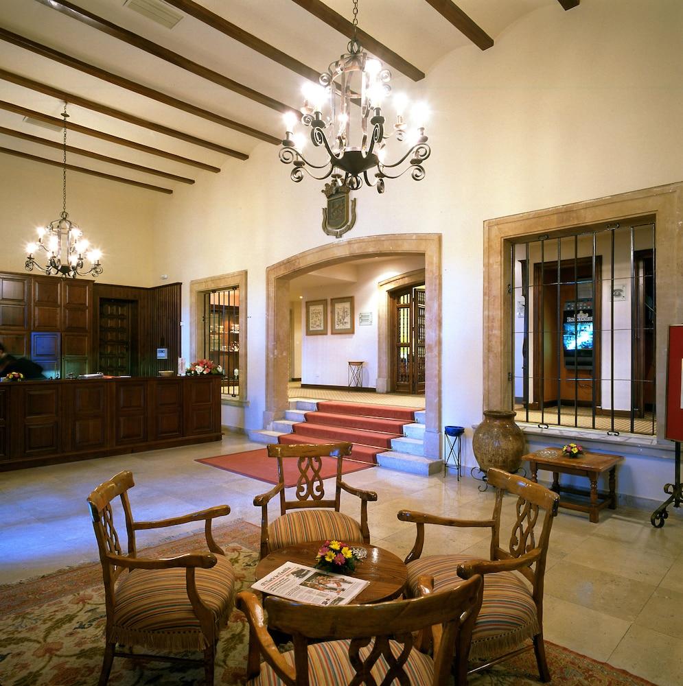 Parador De Tordesillas Exterior foto