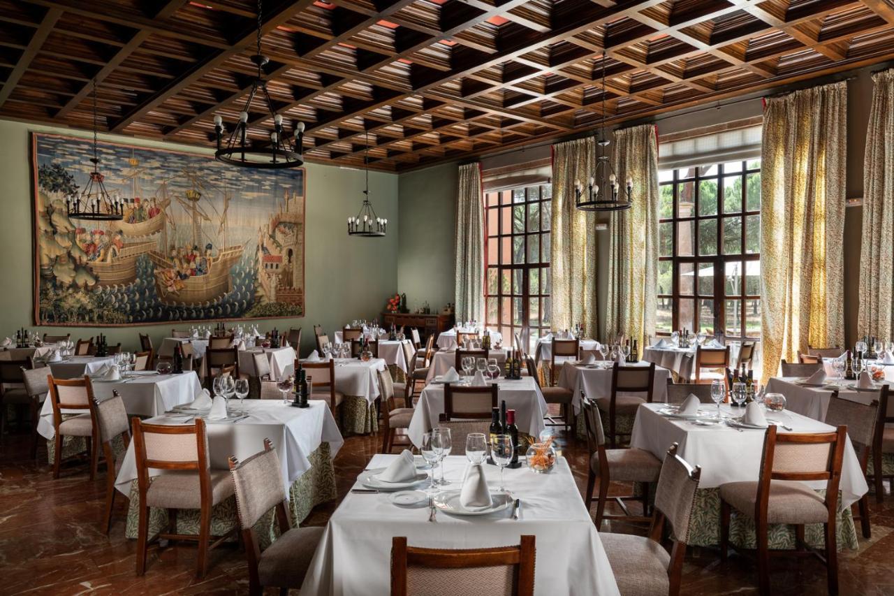 Parador De Tordesillas Exterior foto